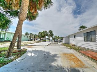 32 Gulf Loop, Panama City Beach, FL 32408
