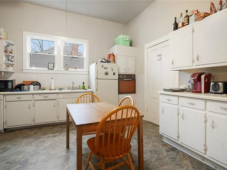 1056 Hemphill Ave NW — Photo 15