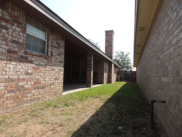 2913 Sunburst Dr — Photo 34