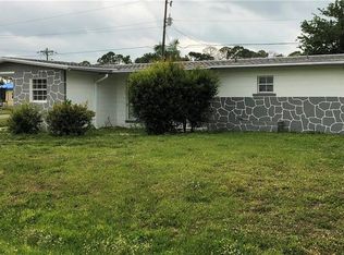 100 Oregon Rd W, Lehigh Acres, FL 33936