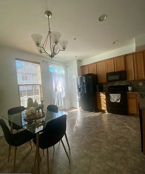 7237 Yesterday Ln — Photo 12