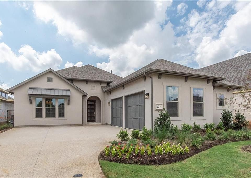 1st image of 28 Katie Ln
