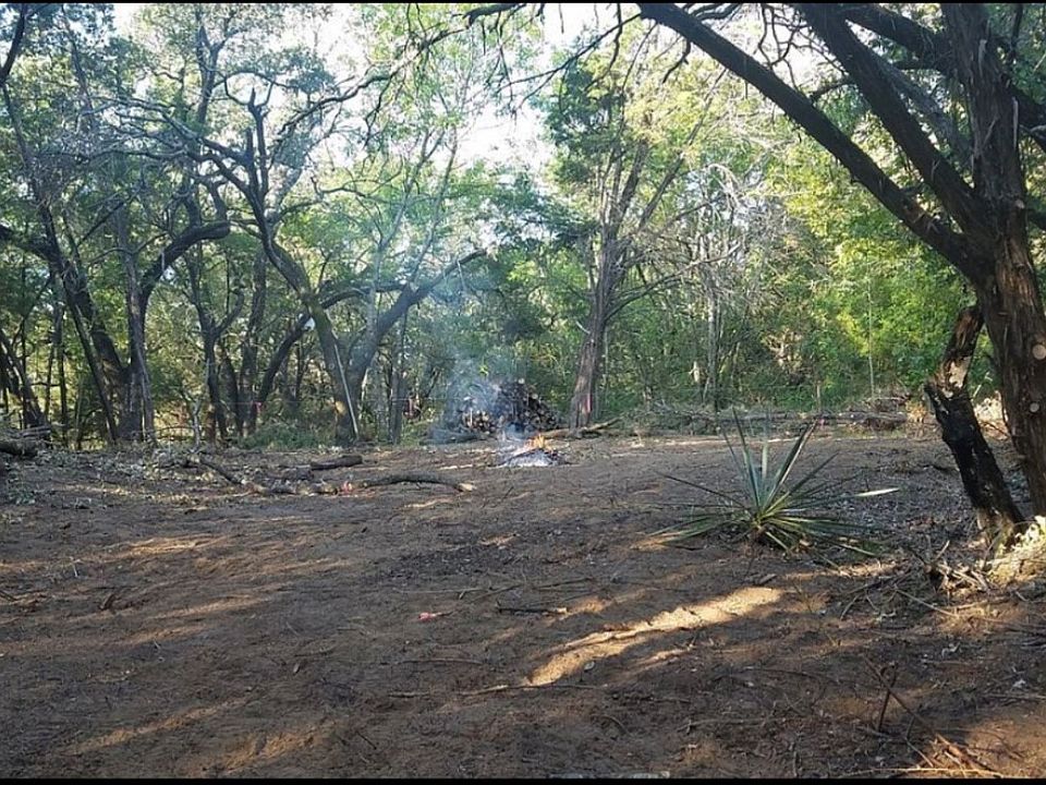1st image of 1425 Corona Dr