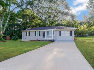 98 Carver Rd, McDonough, GA 30253