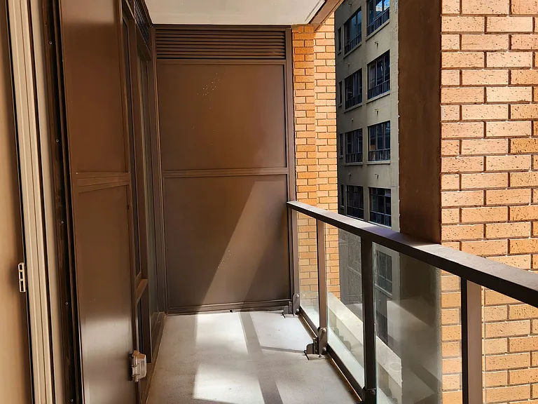 8 Widmer St #704 — Photo 11