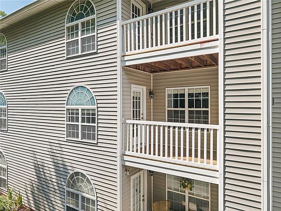 4th image of 1023 Timberline Ridge Ct