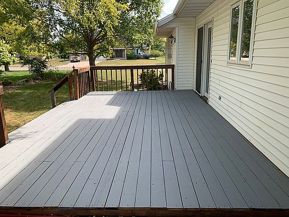 2nd image of 54 Saint Marks Cir