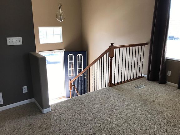 2nd image of 5120 S 195th Cir