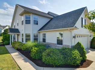 653 Linsberry Ct, Avon Lake, OH