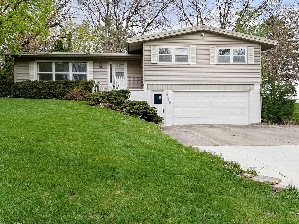 1st image of 2115 Linn Dr