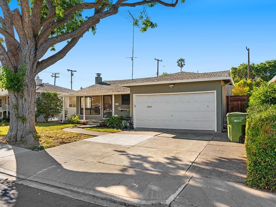 1st image of 2817 Rebeiro Ave