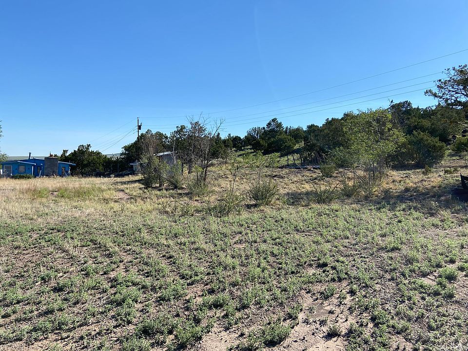 2nd image of 151 Happy Hollow Rd