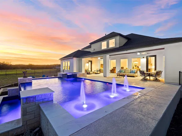 429 Prairie Clover Dr, Dripping Springs, TX 78620