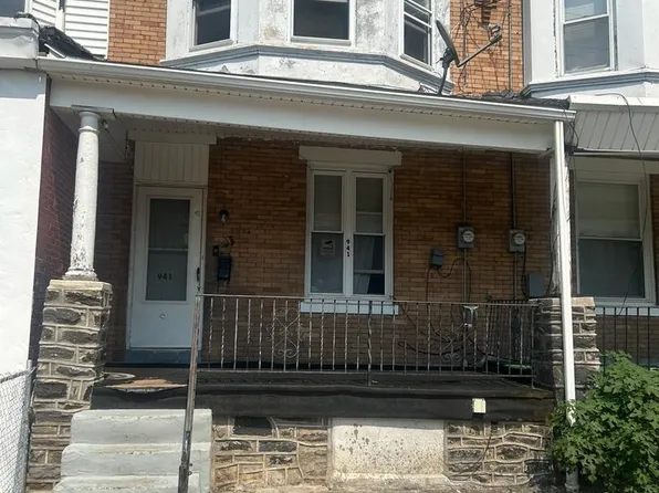 941 Maple Ter, Darby, PA 19023