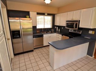 920 W Straford Dr, Chandler, AZ 85225