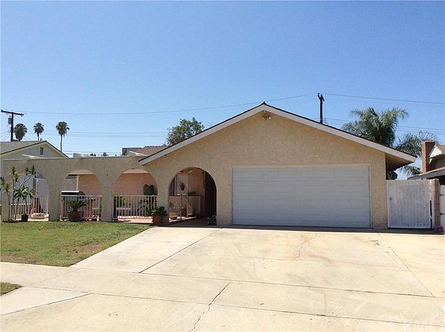 1st image of 3000 Floravista Ct
