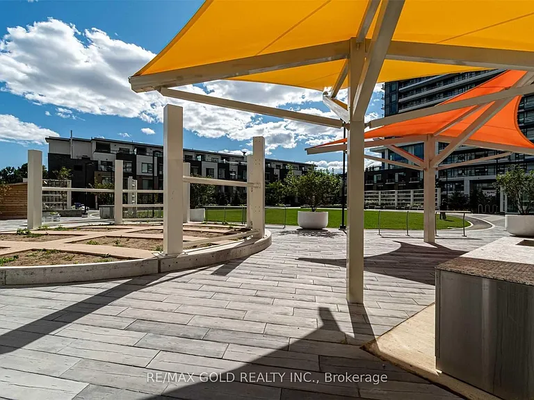 2520 Eglinton Ave W #320 — Photo 13