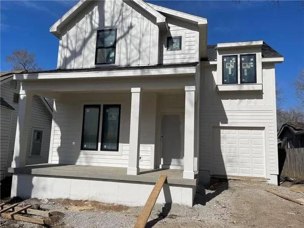 210 W 78th Ter, Kansas City, MO 64114