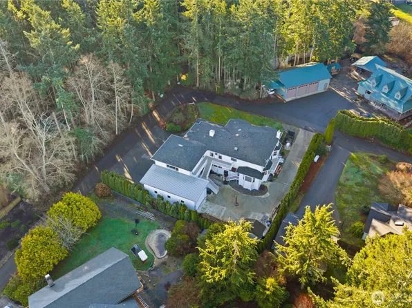 2115 Fairway Lane, Oak Harbor, WA 98277