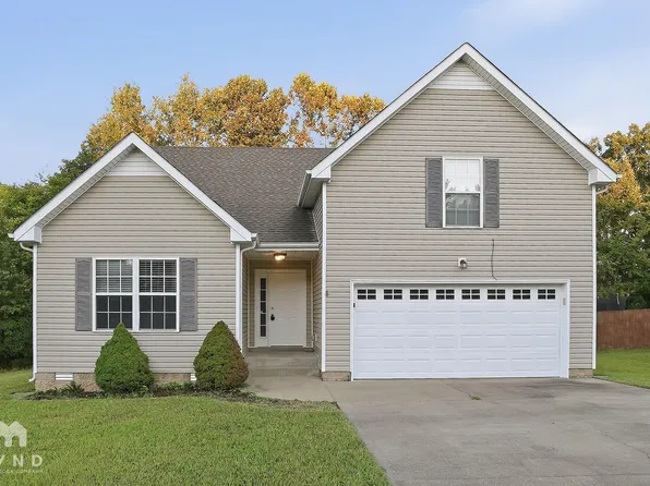 1013 Freedom Dr, Clarksville, TN 37042