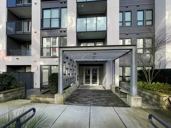 9228 Slopes Mews #309, Burnaby, BC V5A 0E9