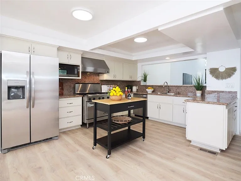 2105 W Paseo Del Mar — Photo 23