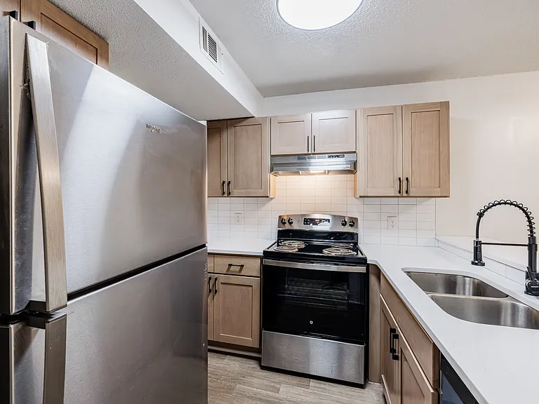 Enclave at North Point — Photo 63