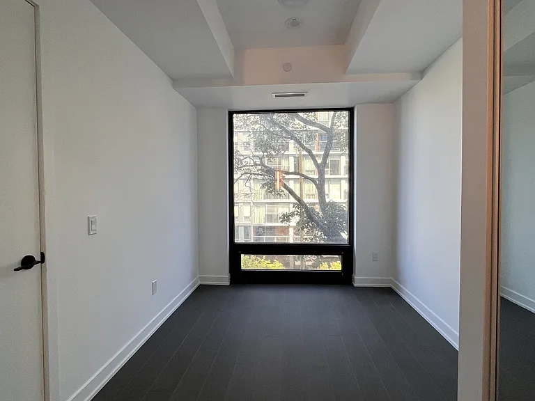 91 Montclair Ave #522 — Photo 4