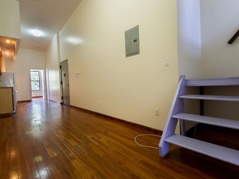 1st image of 239 Troutman St #3E