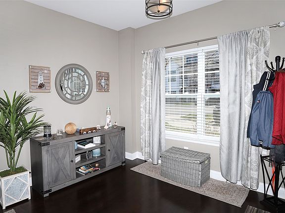 4th image of 134 Rosebud Ct #134