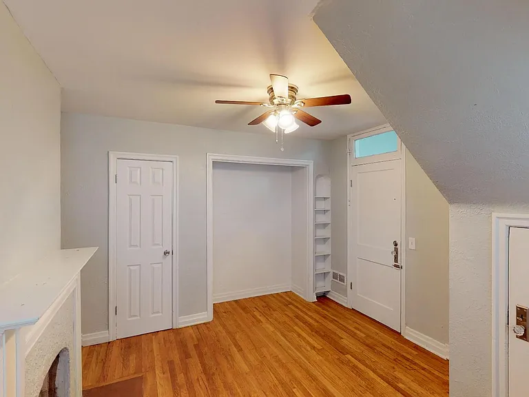 1234 York St — Photo 23