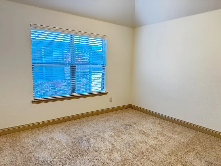 Bedroom 4 with walk in closet