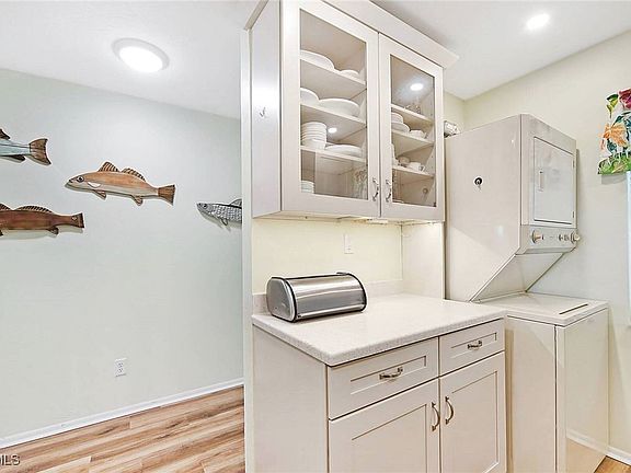 2nd image of 2888 Oleander St Unit C6