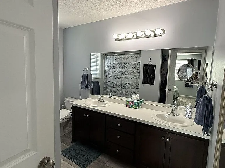 9165 Golden Pond Ln N — Photo 10