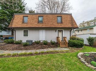 6719 Churchill Rd, Mc Lean, VA 22101