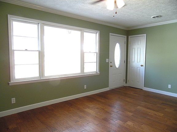 5th image of 581 Idlewild Dr