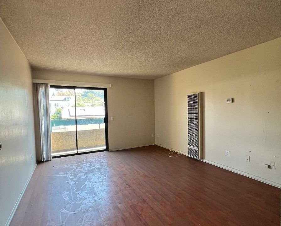 1st image of 419 N Mountain View Ave APT 206
