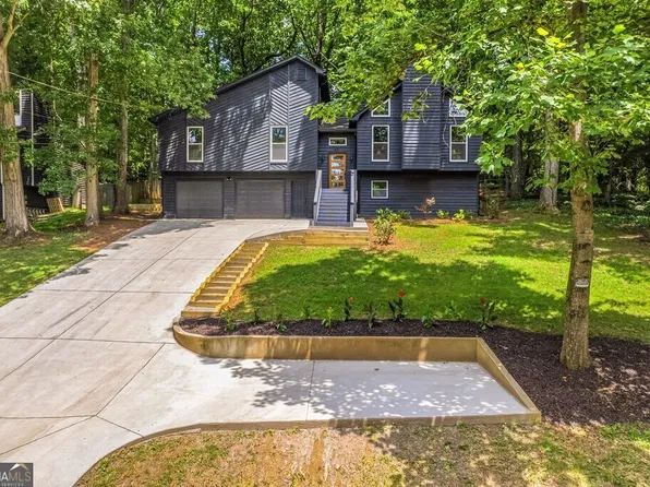 85 Geraldine Dr SE, Smyrna, GA 30082