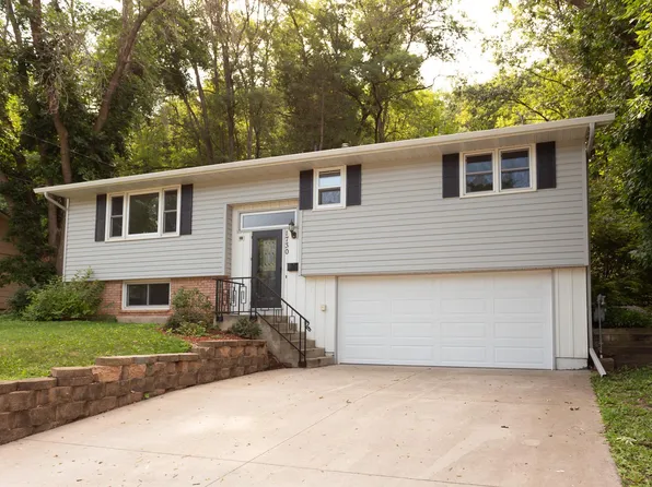 1730 Spruce Dr, Red Wing, MN 55066