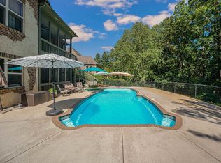 325 Sterling Manor Cir, Alabaster, AL 35007