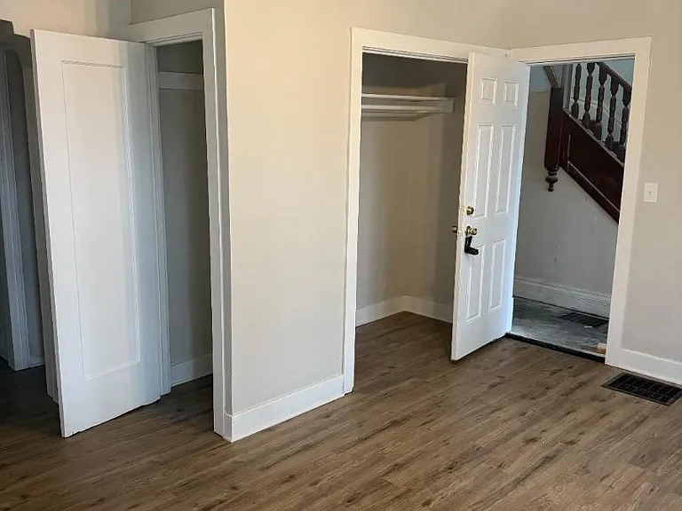 Unit Photo