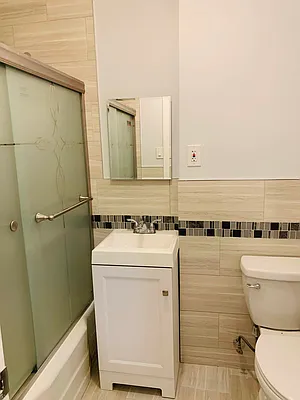 Rented by Keystone Realty USA Corp | media 30