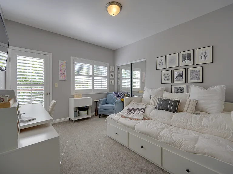 14535 Margate St #1 — Photo 16