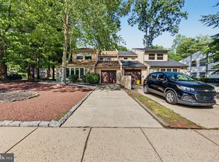 23 Goshawk Ct, Voorhees, NJ 08043