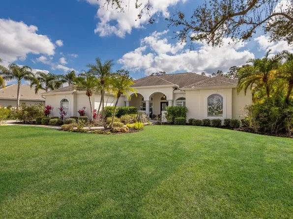 10159 Cherry Hills Avenue Cir, Bradenton, FL 34202