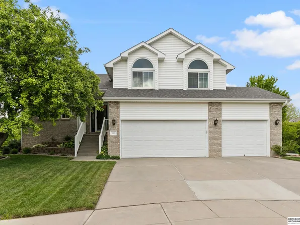 6120 Cheney Ridge Cir, Lincoln, NE 68516