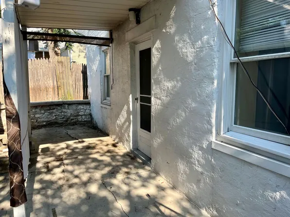 623 E 9th Street, 623 E 9th St #A, Alton, IL 62002