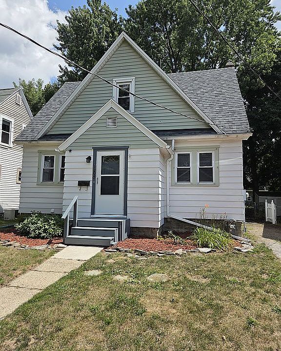 1st image of 1204 Hapeman St