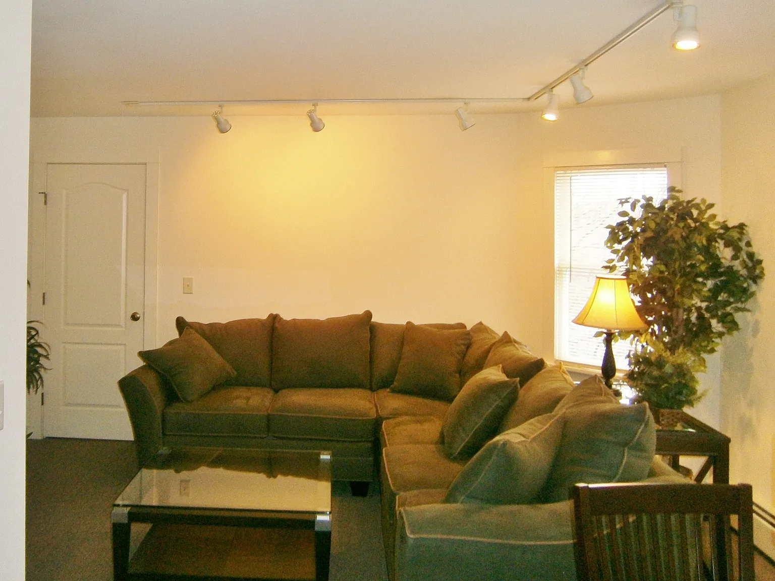 103 Highland Place - 4 — Photo 2
