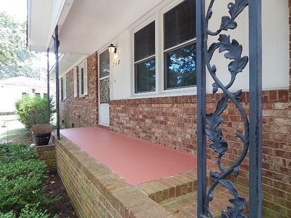 5th image of 118 Brentwood Pl NE